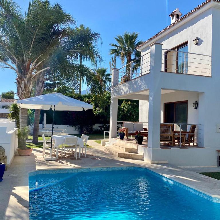 Blue Moon Marbella - Villa de 3 dormitorios - 1