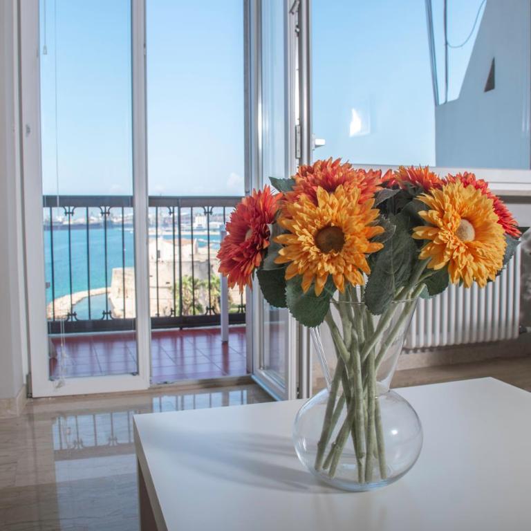 Aragona Luxury Apartment - Fronte Mare - Two-Bedroom Apartment - 9