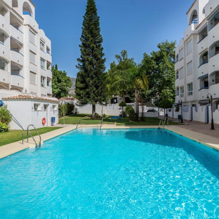 LXR Marysol II 2BDR. Apt - Two-Bedroom Apartment - 24