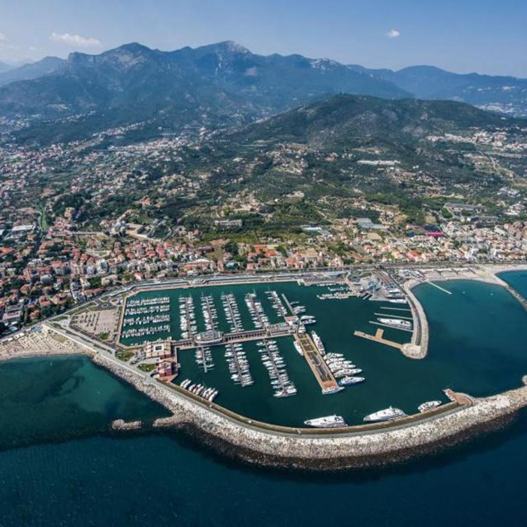 Il Nido di Arianna nel centro di Loano - Appartamento con 2 Camere da Letto - 19