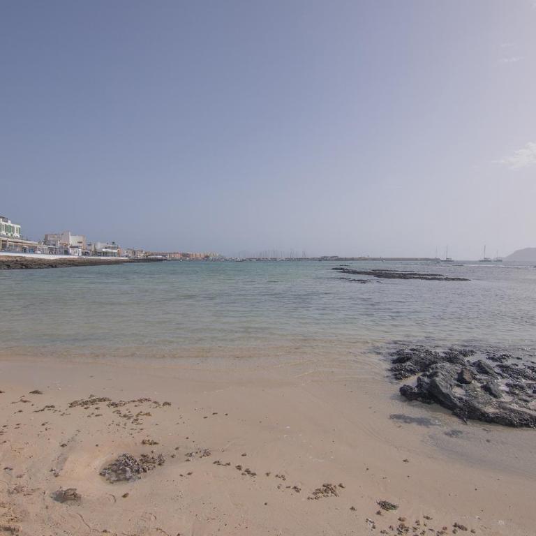 Villa Eden Beachfront Corralejo By Holidays Home - Villa - Beach Front - 36