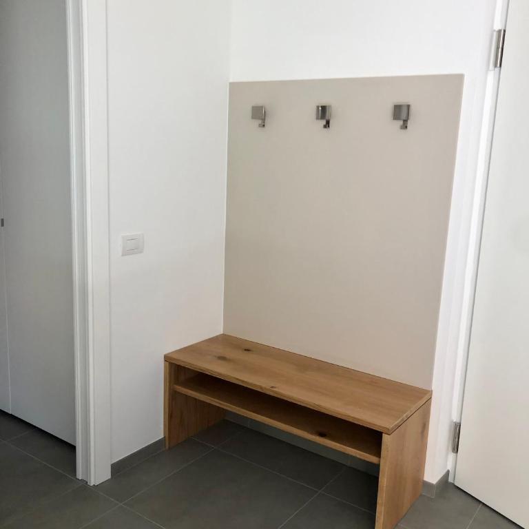 Emma`s Riva-Dream deluxe - sonnige 2-Zimmer-Wohnung mit privatem Parkplatz und Terrasse in Riva del Garda - Appartamento con 1 Camera da Letto - 9