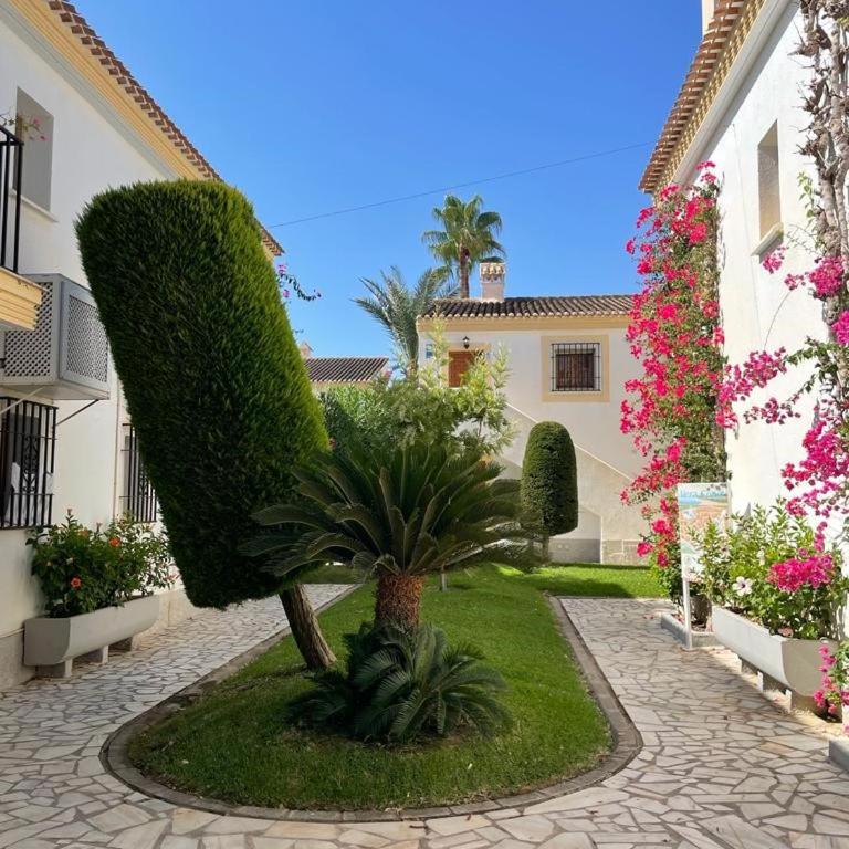Lovely 1- bedroom rental with pool, close to the beach - Apartamento de 1 dormitorio - 27