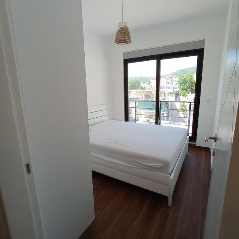 Lovely one bedroom apartment in Dobra Voda - One-Bedroom Apartment - 3