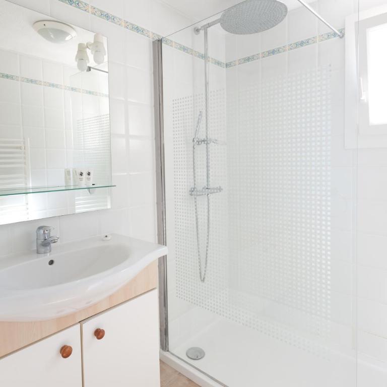 Résidence Marina Di Santa Giulia - Villa Classique 1 chambre - Proche Plage - 4