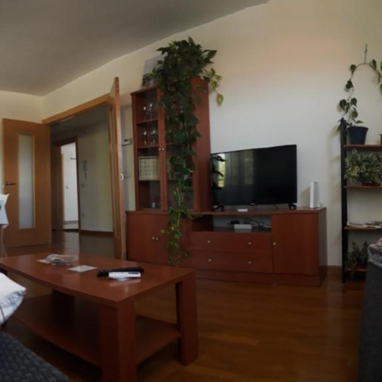 El Descanso - Three-Bedroom Apartment - 2