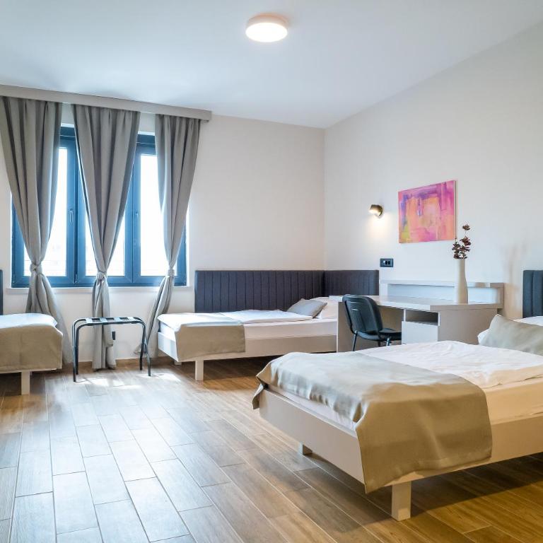 Hotel Verde - Trokrevetna Soba - 10