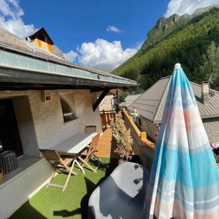 Le REFUGE véritable cocon avec Cheminée - Appartamento con 2 Camere da Letto - 12