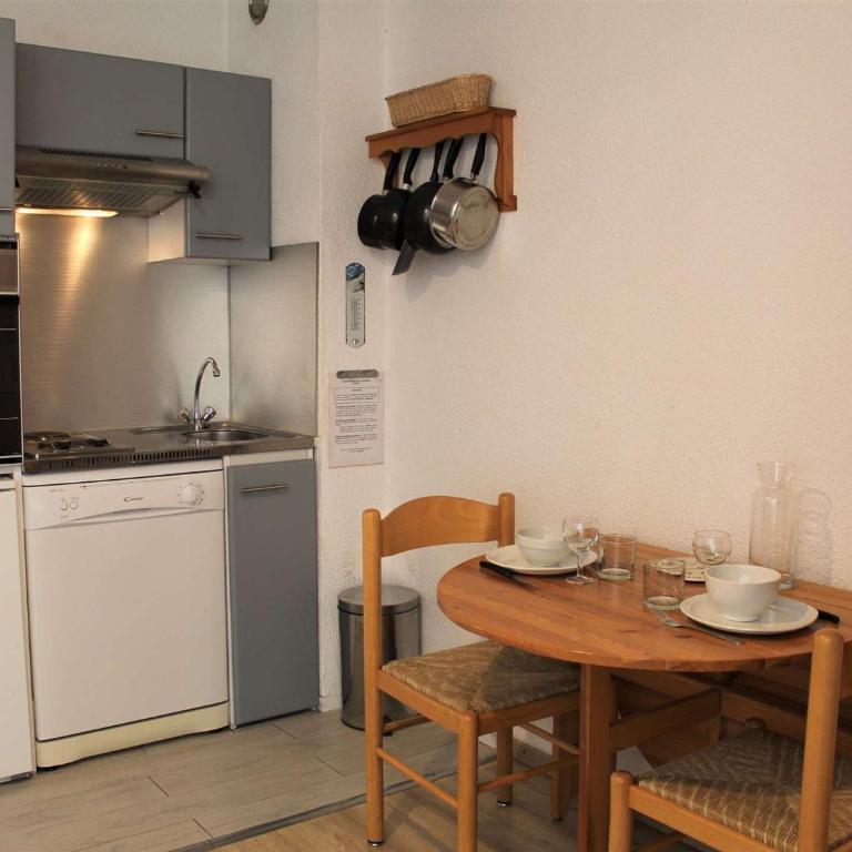 Studio cosy au pied des pistes à Vars - FR-1-330B-116 - Apartment (2 Adults) - 11