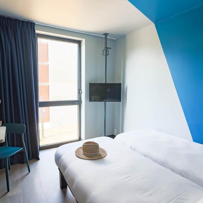 ibis Budget La Rochelle Centre gare - Chambre Lits Jumeaux - 9