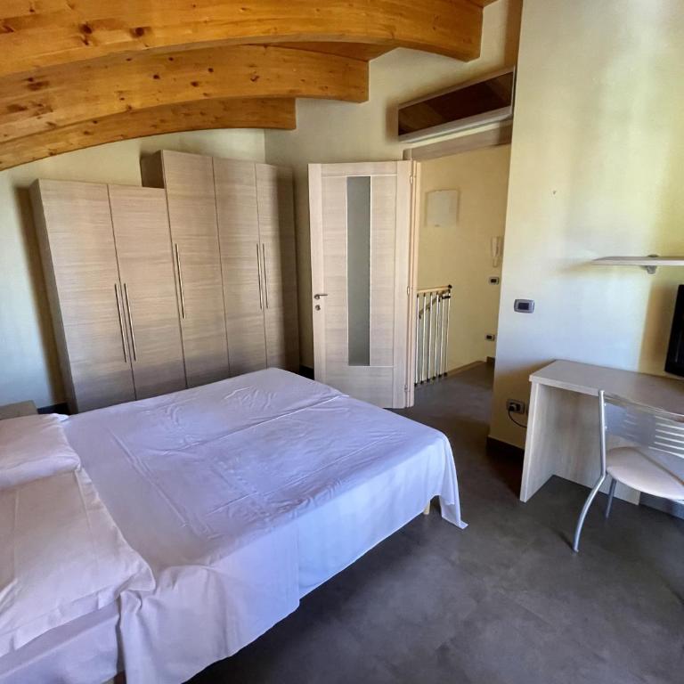 Residence Corte della Vittoria - Appartamento con 2 Camere da Letto (3 Adulti) - 5