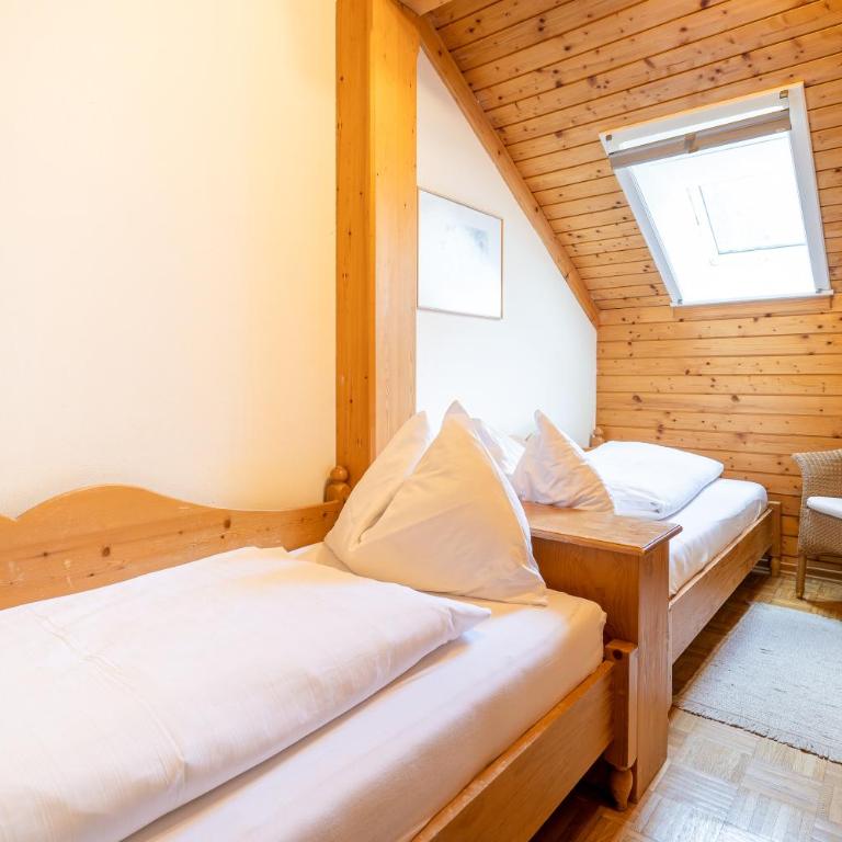Gasthof-Appartements Sportalm - Großes Apartment mit 2 Schlafzimmern und einem Balkon - 14