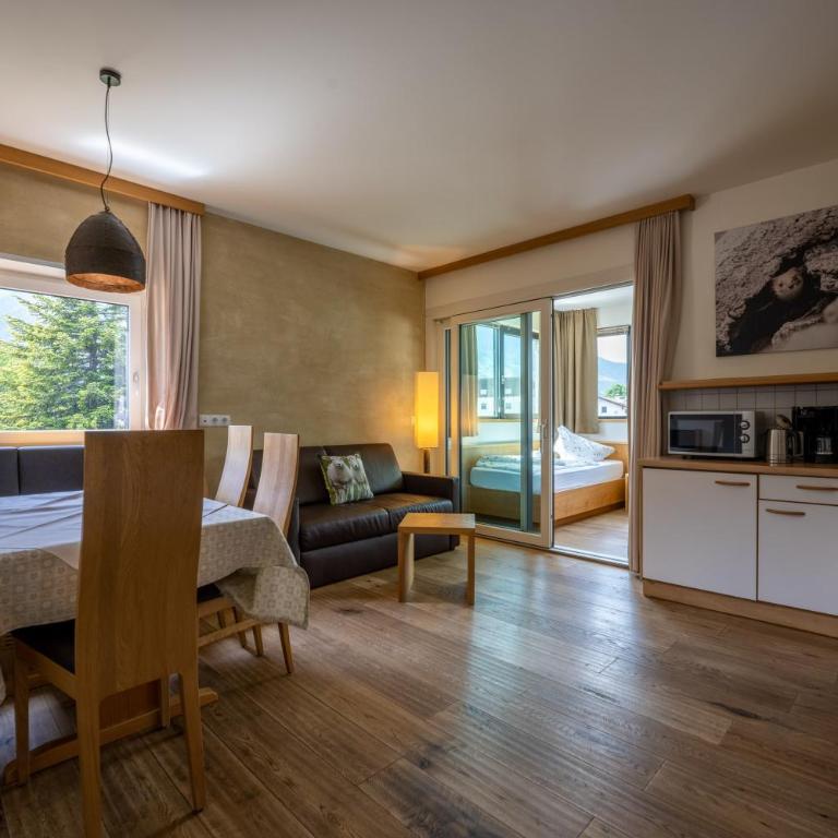 Residence Sägemühle - Two-Bedroom Apartment with Balcony - 3