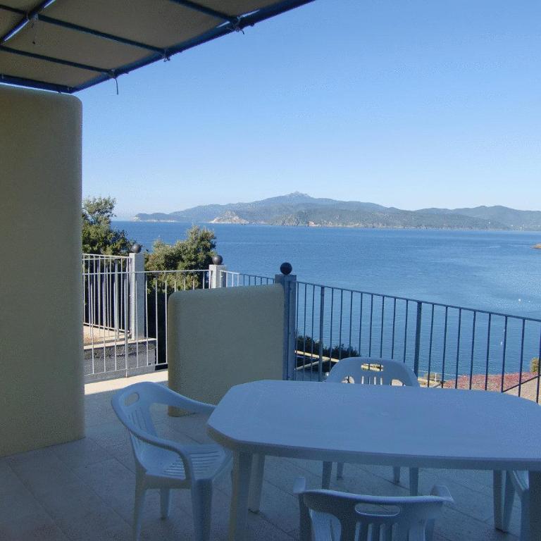 Hotel Dino - Appartamento Superior con 1 Camera da Letto (4 Adulti) - 1