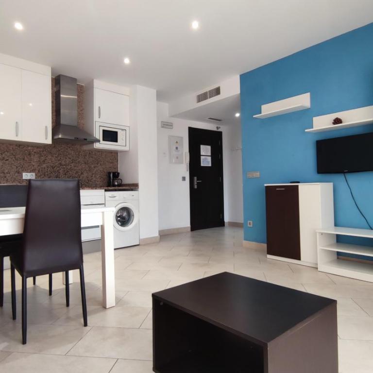 Apartamentos Cala Azul La Móra - Apartamento con terraza - 4