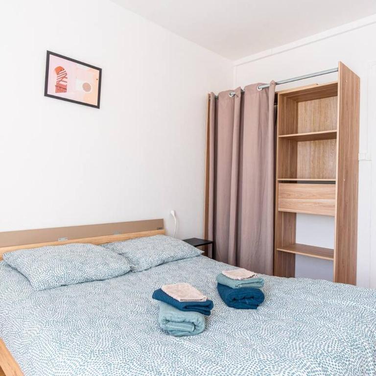 Dolce vita - proche gare - 3 chambres - 3 salles de bain - Apartment mit Dusche - 7