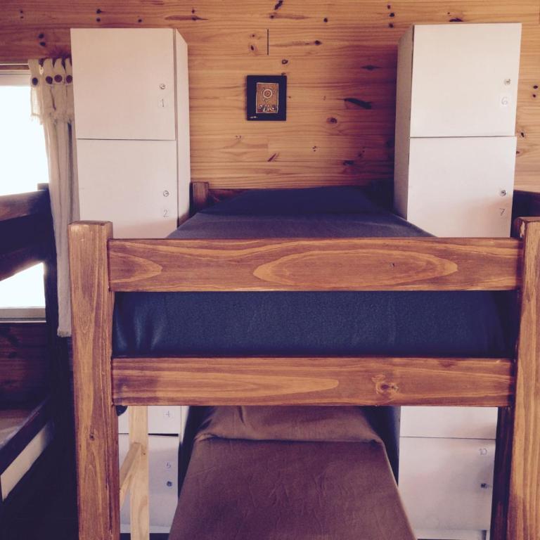 Hostel Vente al Diablo - Cama en habitación compartida mixta de 10 camas - 1