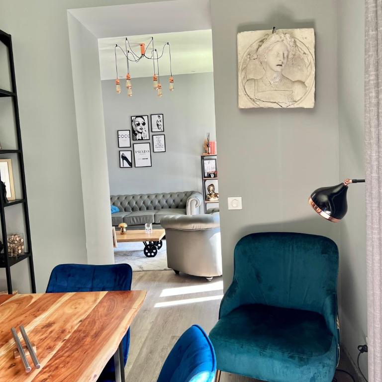 3 pièces de rêve à menton - Apartment mit 2 Schlafzimmern - 4