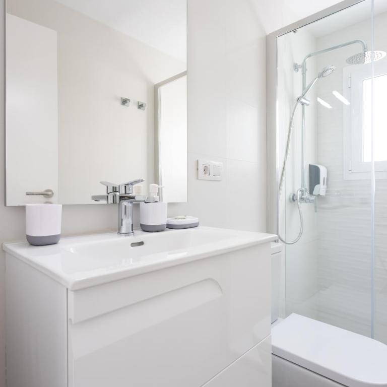 VILLA URBANIA Atico Deluxe By Sunkeyrents - Villa de 2 dormitorios - 16