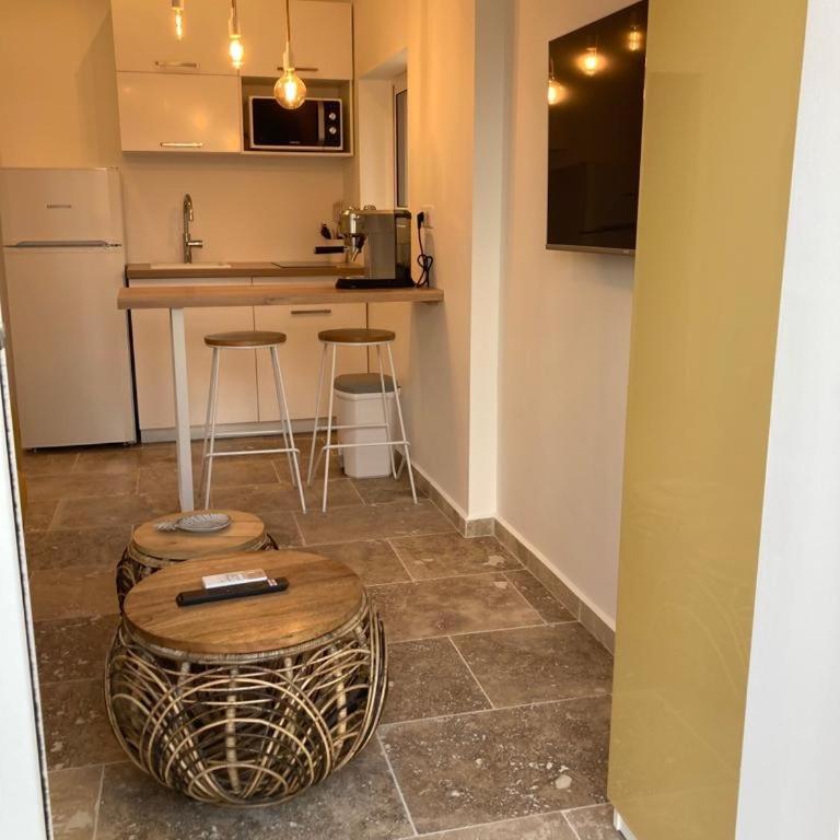 Charmant Studio dans villa - parking - jardin - Appartamento con 1 Camera da Letto - 3
