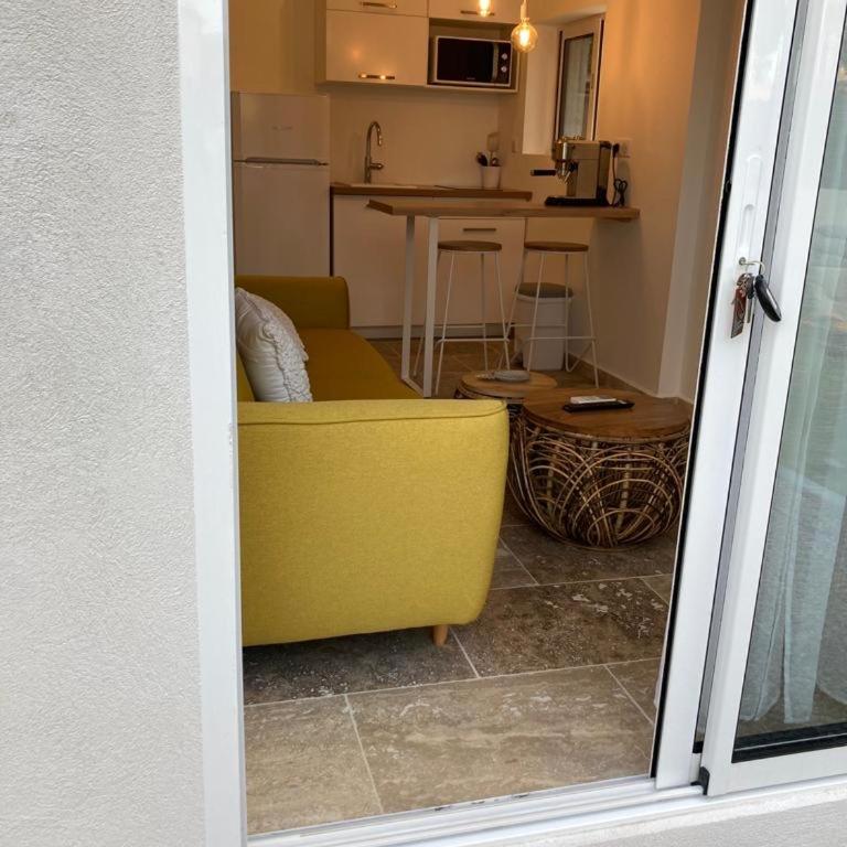 Charmant Studio dans villa - parking - jardin - Appartamento con 1 Camera da Letto - 2