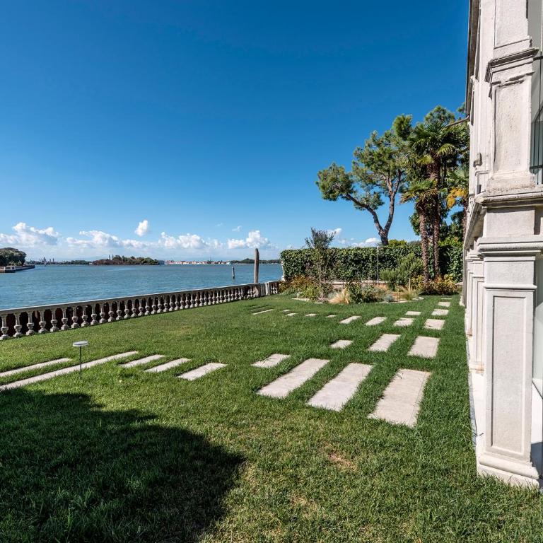 Ca' delle Contesse - Villa on lagoon with private dock and spectacular view - Villa - 9