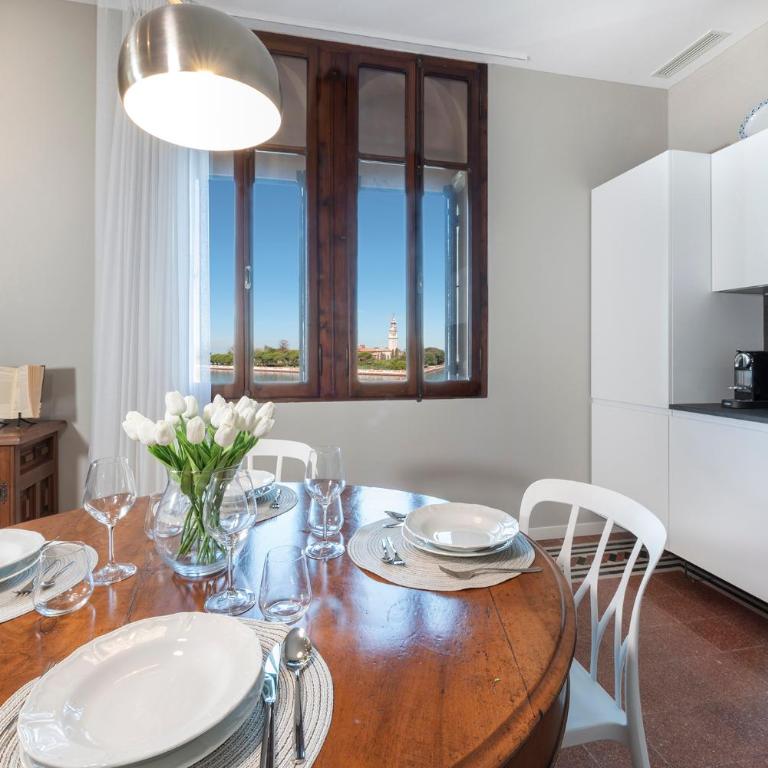 Ca' delle Contesse - Villa on lagoon with private dock and spectacular view - Villa - 23