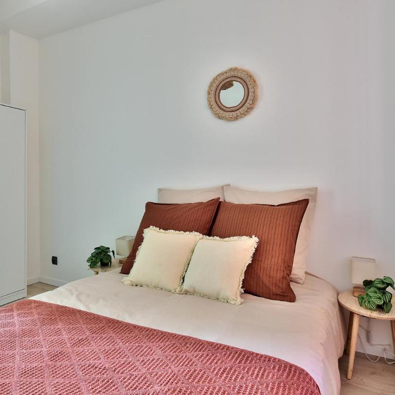 Appartement Cosy Bourgoin - Gare & Centre - Two-Bedroom Apartment - 11