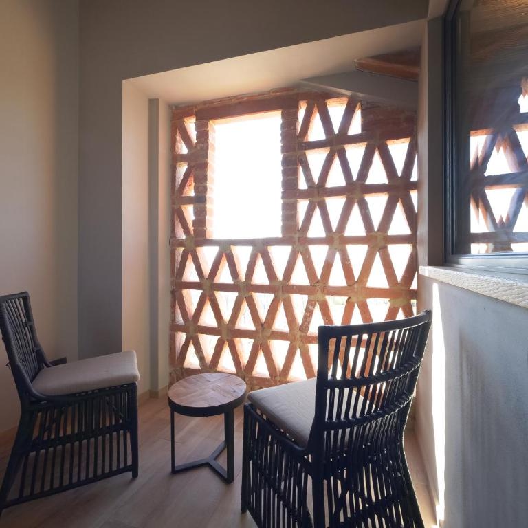 Relais Colle Messino Briaglia Mondovì - Suite mit Kingsize-Bett und Balkon - 5