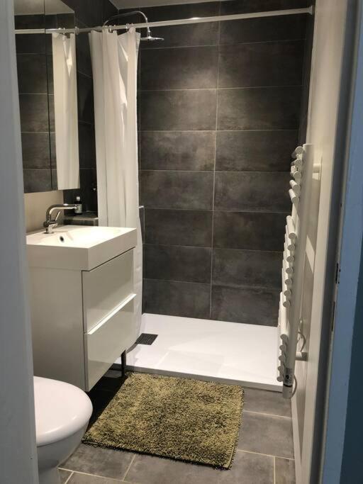 Superbe studio plein pied centre Leucate-Village 24h - Appartement 1 Chambre - 5