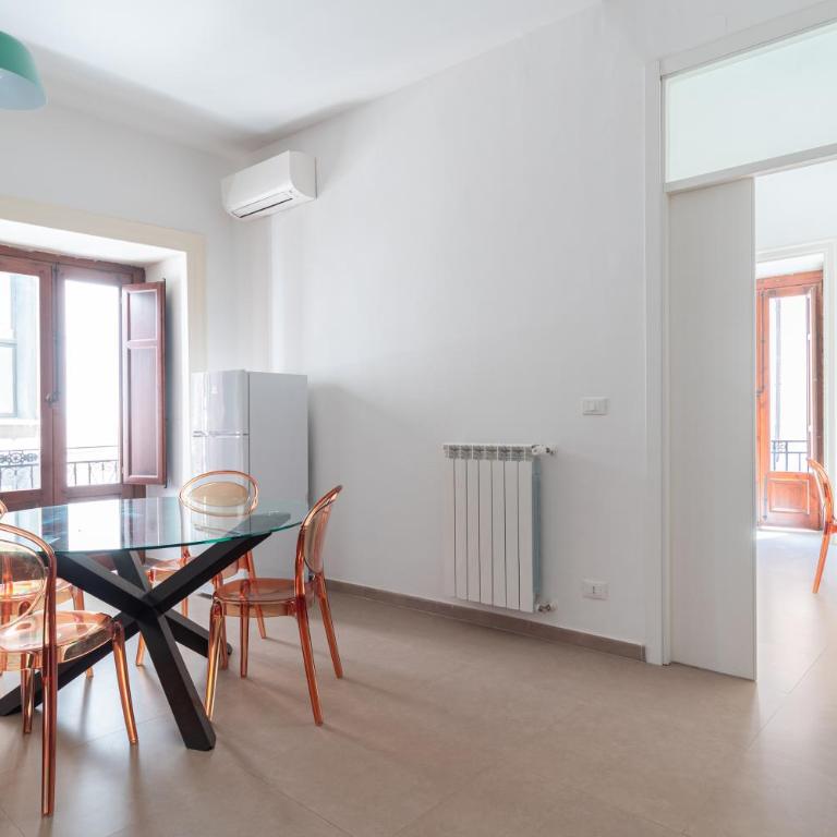 Quattro Canti by DomuSicily - Appartamento con Balcone - 8
