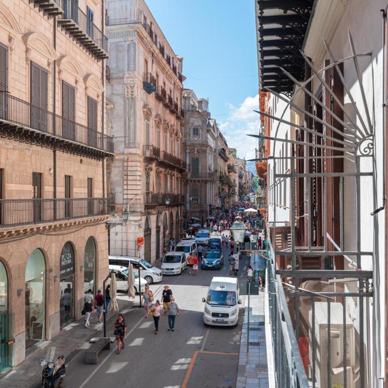 Quattro Canti by DomuSicily - Appartamento con Balcone - 12
