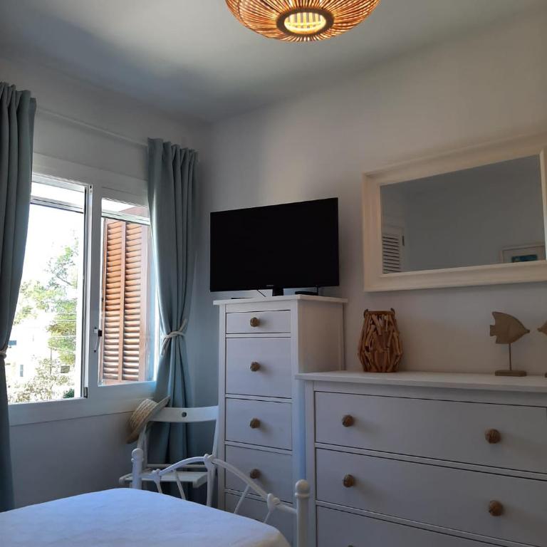 Beautiful Apartment in Pollença Gotmar - Three-Bedroom Apartment - 20