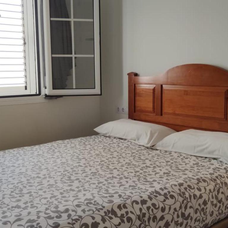 Apartamentos Juan Benítez - Casa Unifamiliar de 3 dormitorios - 1