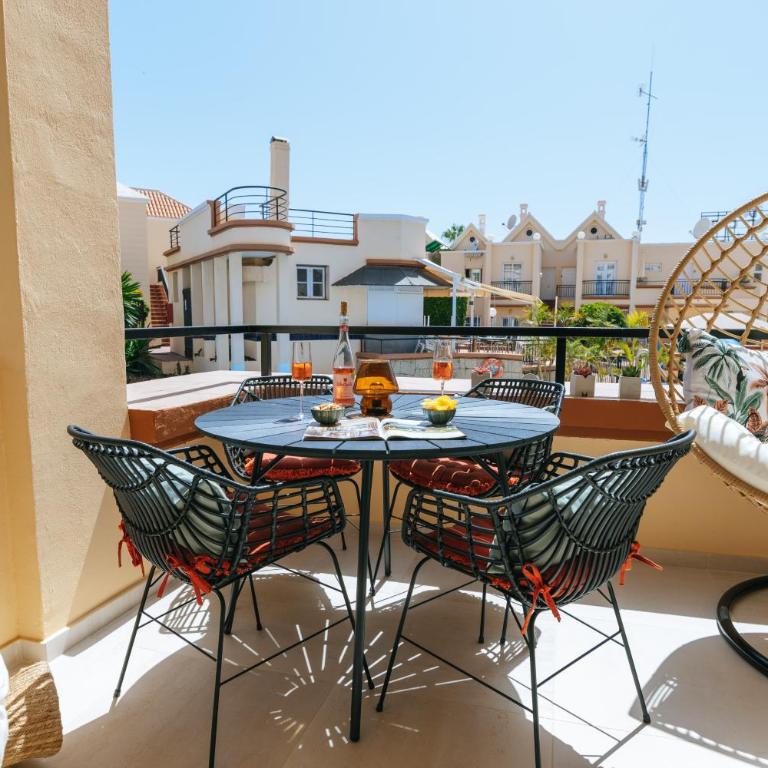 Amazing renovated pool view Apt, Aircon, 2 min to Fañabe Beach - Apartamento Superior - 35