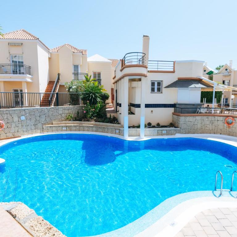 Amazing renovated pool view Apt, Aircon, 2 min to Fañabe Beach - Apartamento Superior - 36