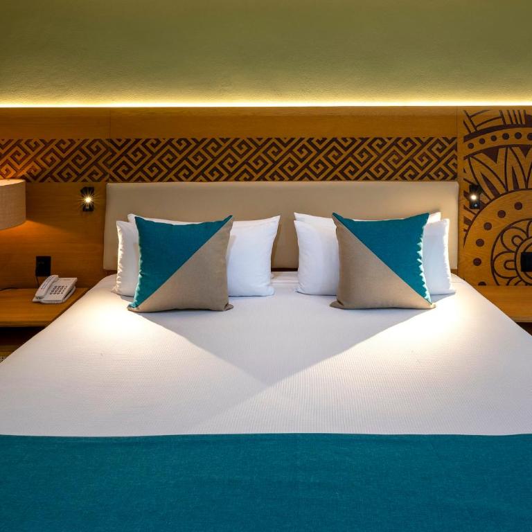 Viva Azteca by Wyndham, A Trademark All Inclusive Resort - Superior Garden King Room, Non-Smoking - 5