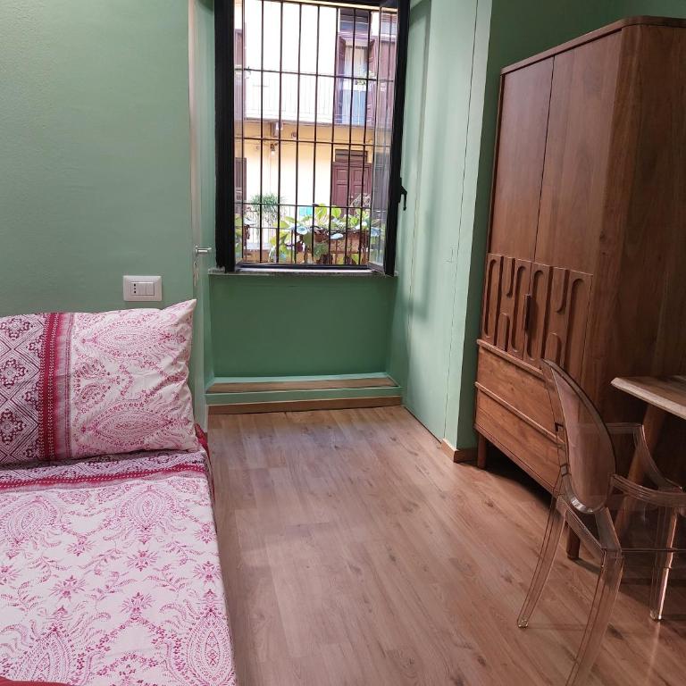 2 Via Fabio Mangone - Appartamento con 1 Camera da Letto - 15