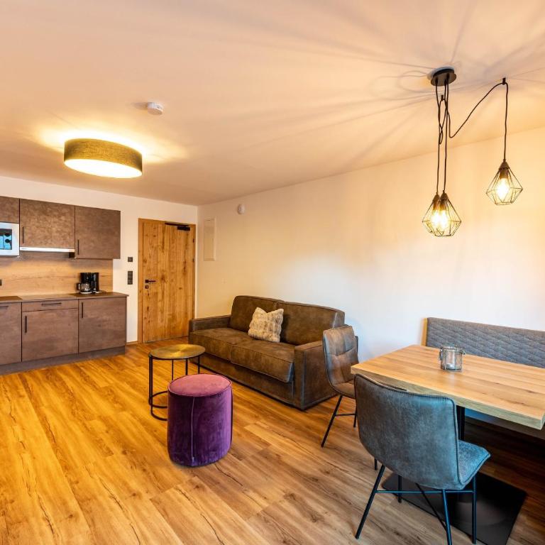 Rustika - Appartements & Spa - Apartment mit Balkon - 2