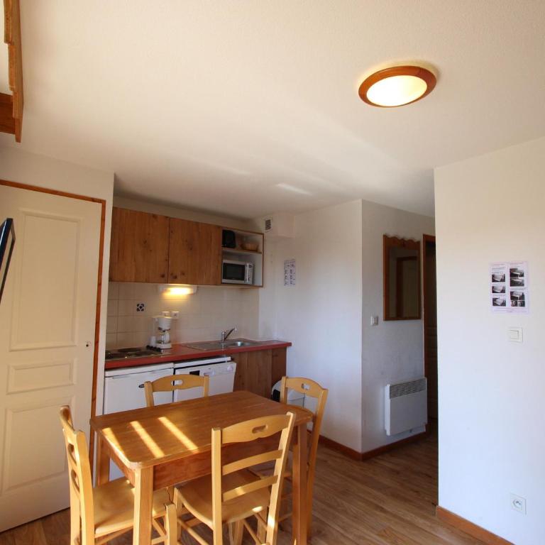 Appartement 30m² proche pistes avec terrasse à Chamrousse - FR-1-549-101 - Appartement - 3