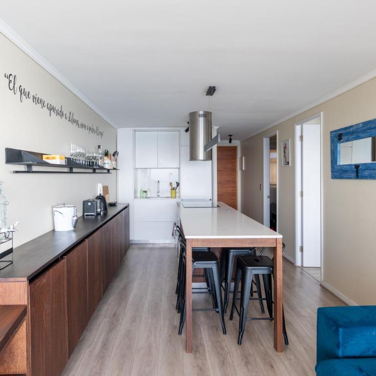 Neptuno Apartment 2BR W/Sea View & Parking - Two-Bedroom Apartment - 5