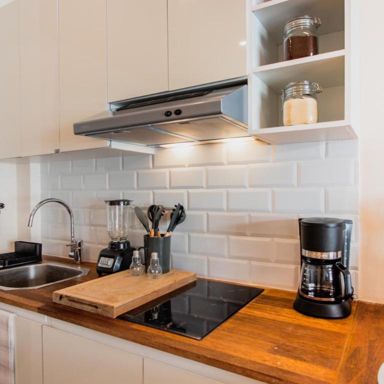 Condos with ocean view pool in Av 10 & 60 street - Estudio - 12