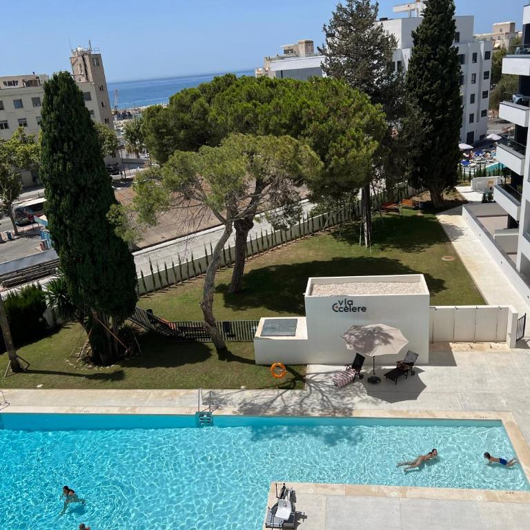 New build modern ap 4 min walk to the beach and Marbella old town - Apartamento de 2 dormitorios - 25