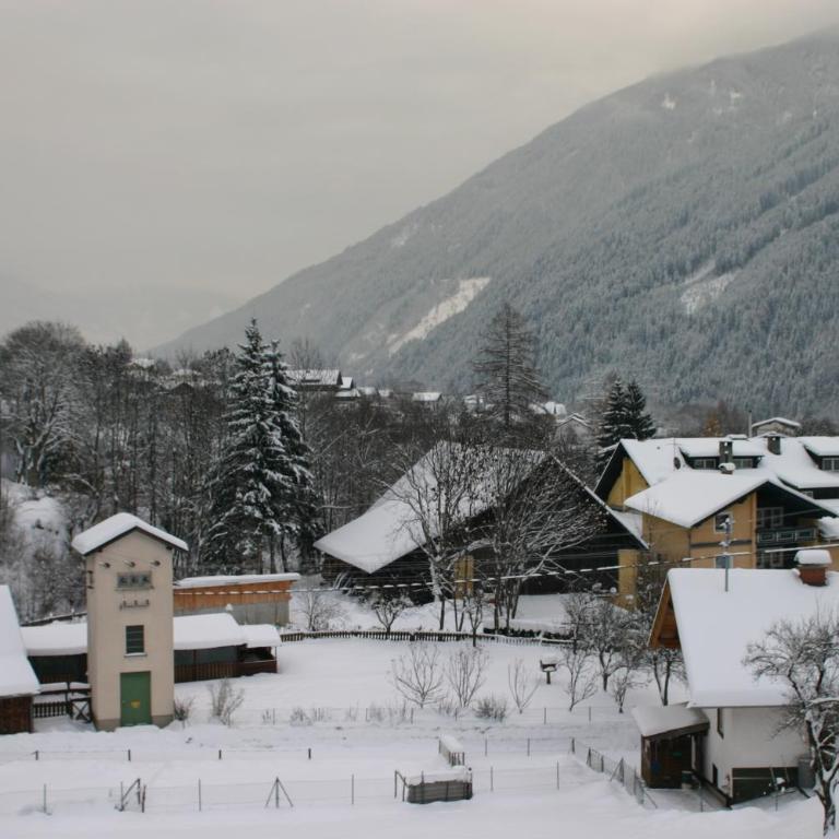 Haus Alpenblick Mölltal - Camera Matrimoniale con Balcone e Vista Montagna - 4