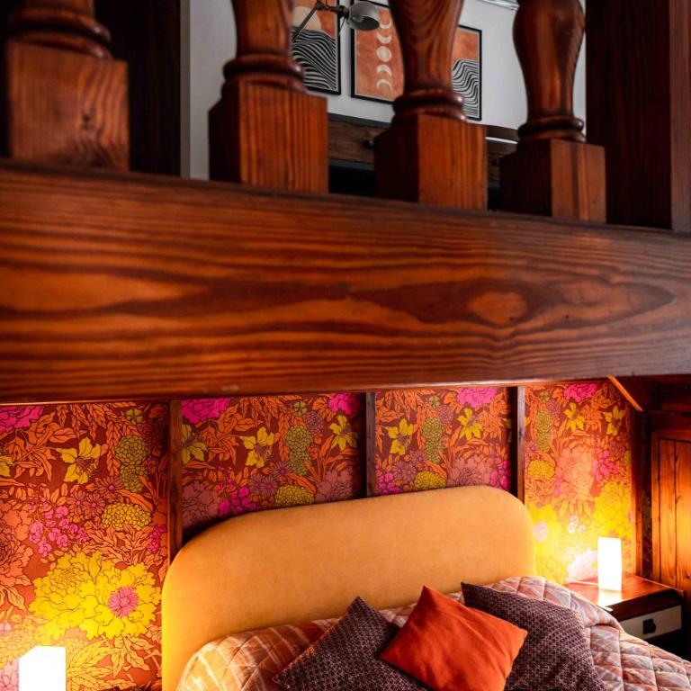 Tetide Home - King Suite with Balcony - 12