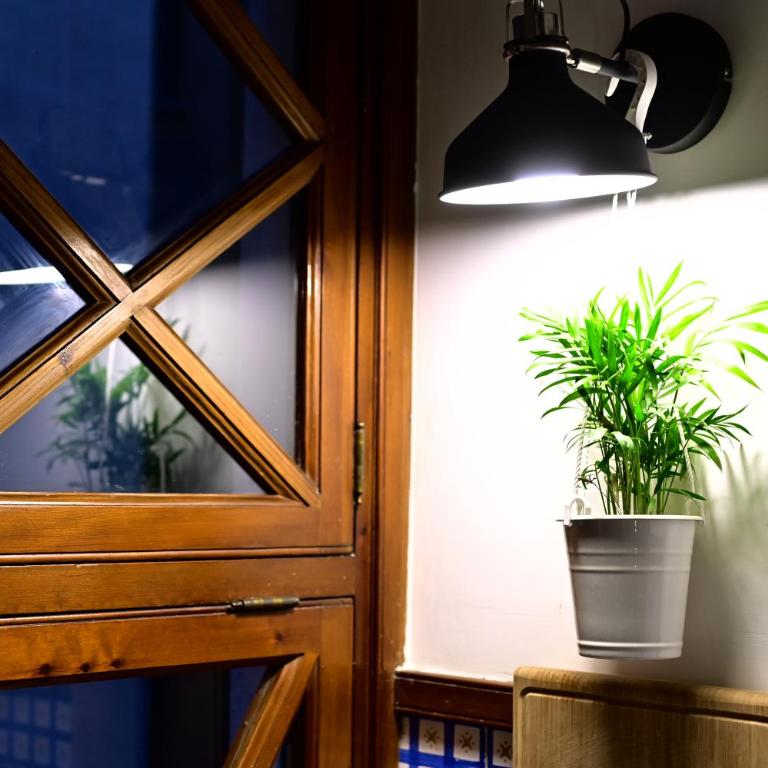 Tetide Home - Double Room with Private Bathroom - 13
