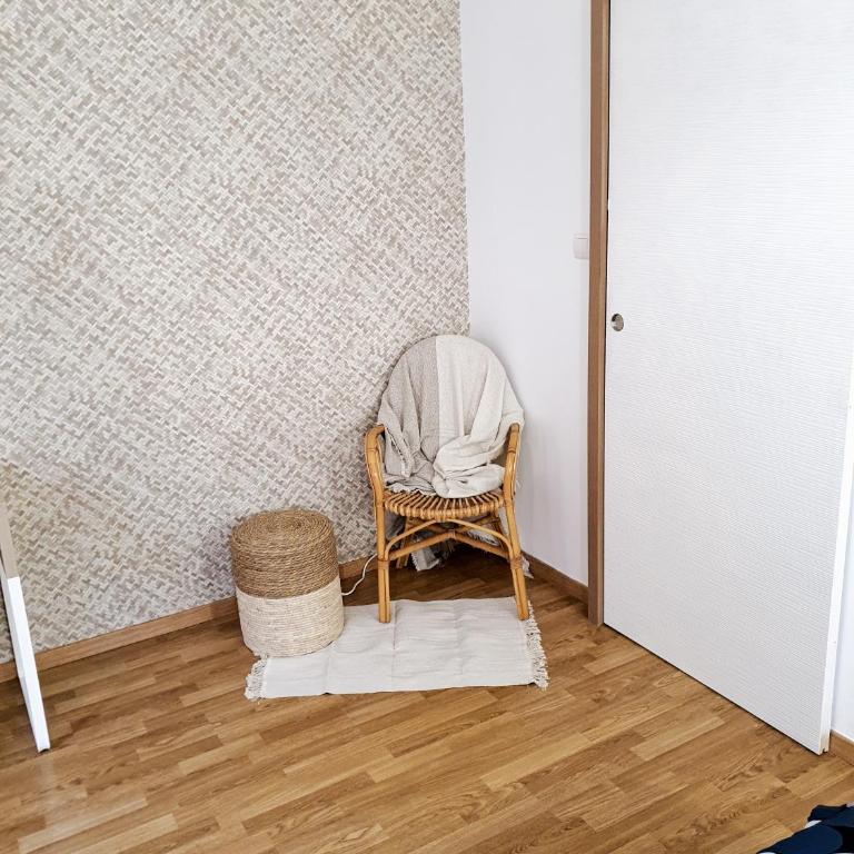Appartement cosy entier, parking gratuit dans la rue - Appartement 1 Chambre - 11