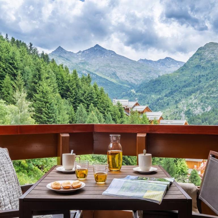 Résidence Pierre & Vacances Premium les Crets - Appartement 1 Chambre (4 Personnes) - Vue sur Montagne - Dimanche - 1