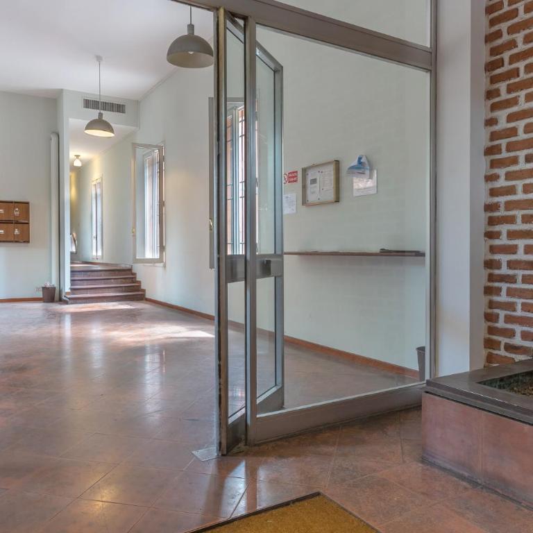 GuestHost - Studio BO16 2 min walk from Porta San Donato! - Studio - 13