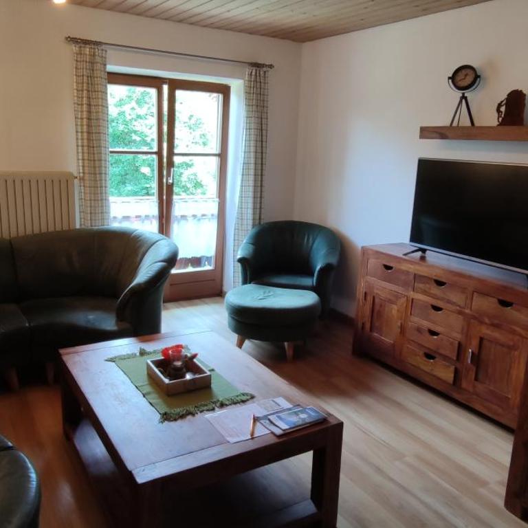 Ferienwohnung Haus Alpenrebe - Apartamento Deluxe - 2